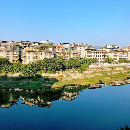Lakeside Inn Гуйлинь Экстерьер фото